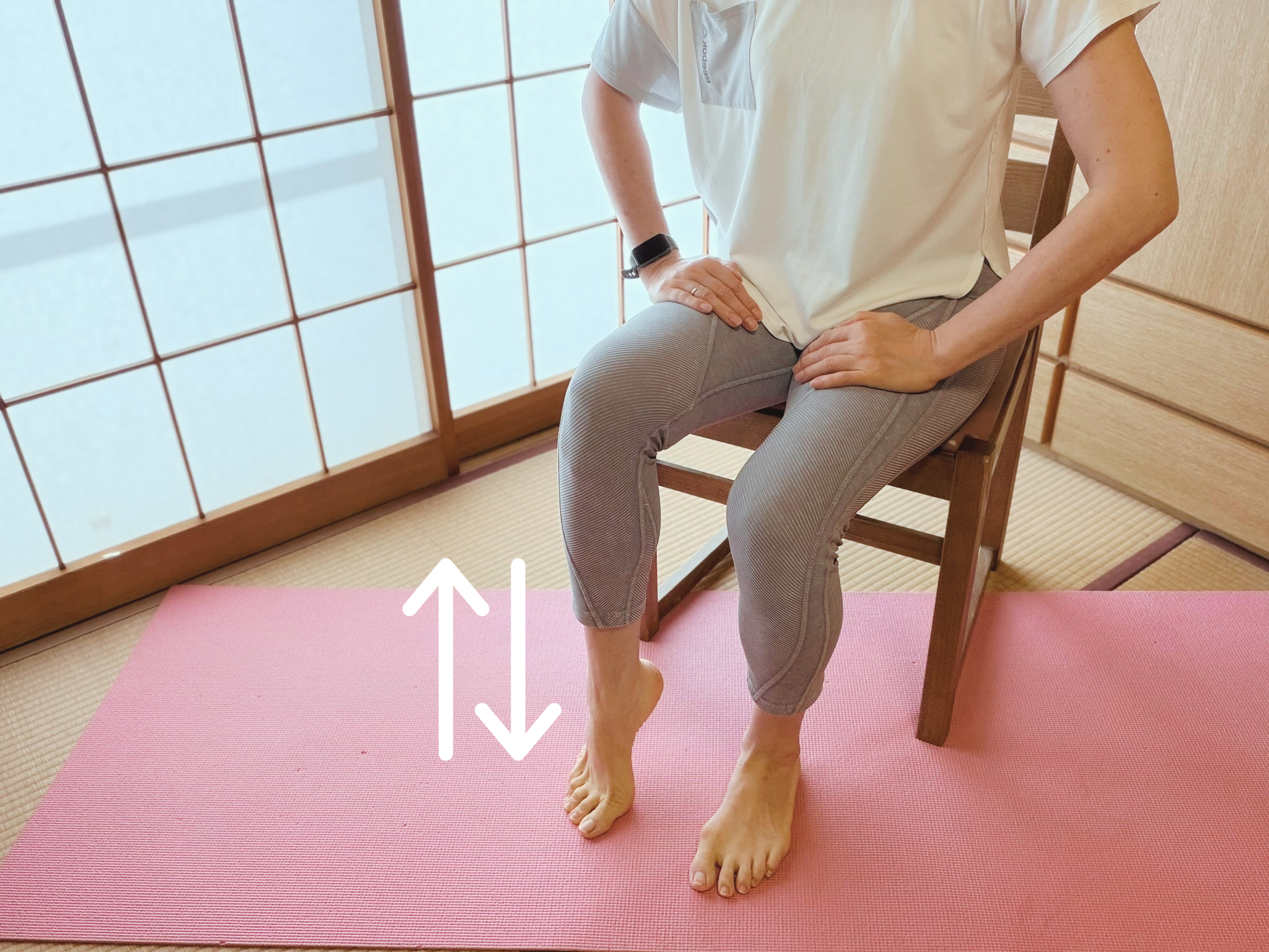 かかとの上げ下げ